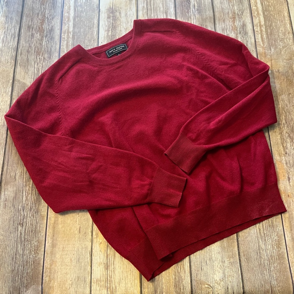 Navy Cutter men’s sweater size S red 100% cashmere